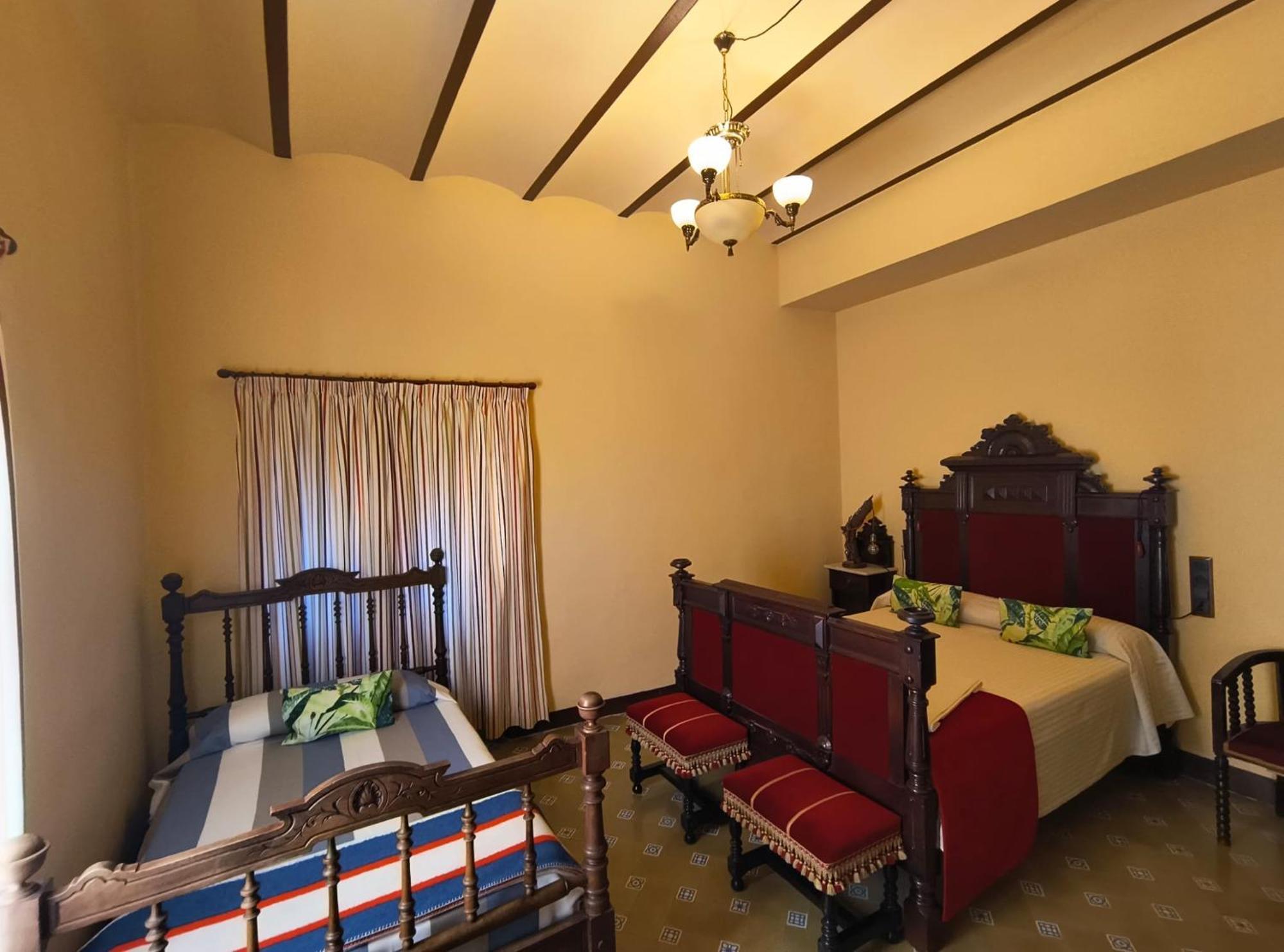 San Martín de Centellas 马斯布拉克乡村旅馆酒店 外观 照片